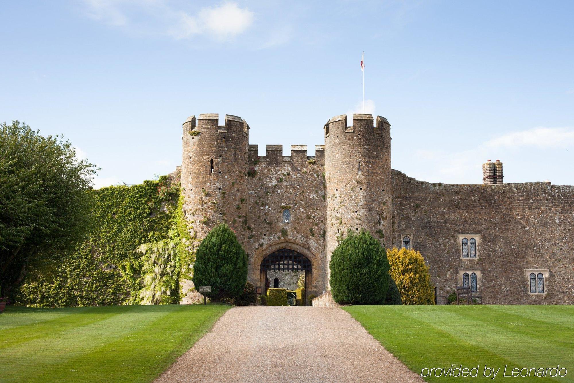 Amberley Castle- A Relais & Chateaux Hotel Exterior photo